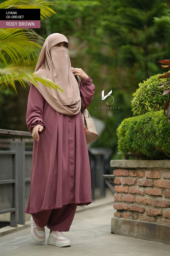 Rosy Brown (1)