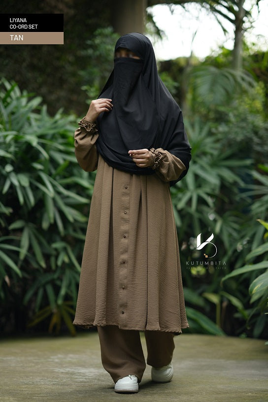 Tan (1)