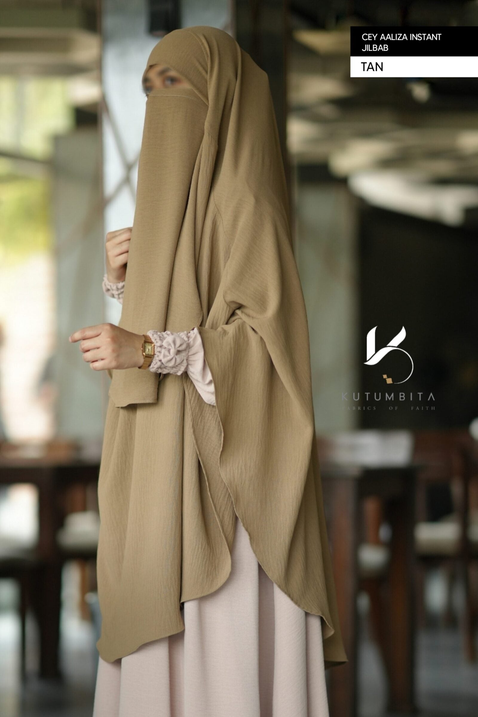 Tan (6)