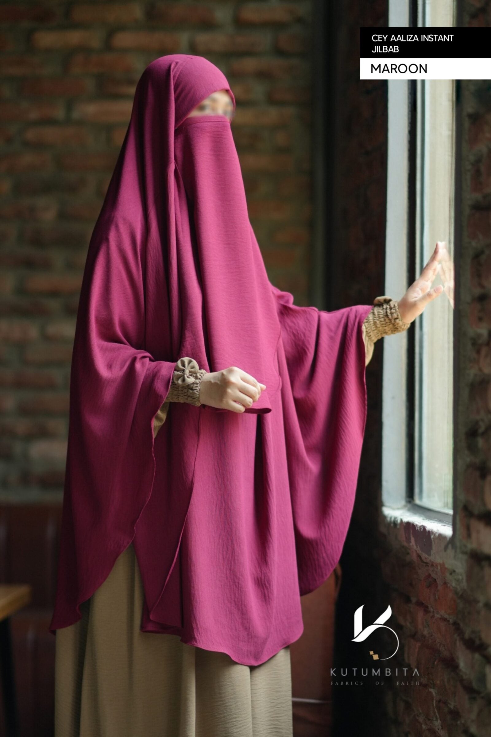 Maroon (10)