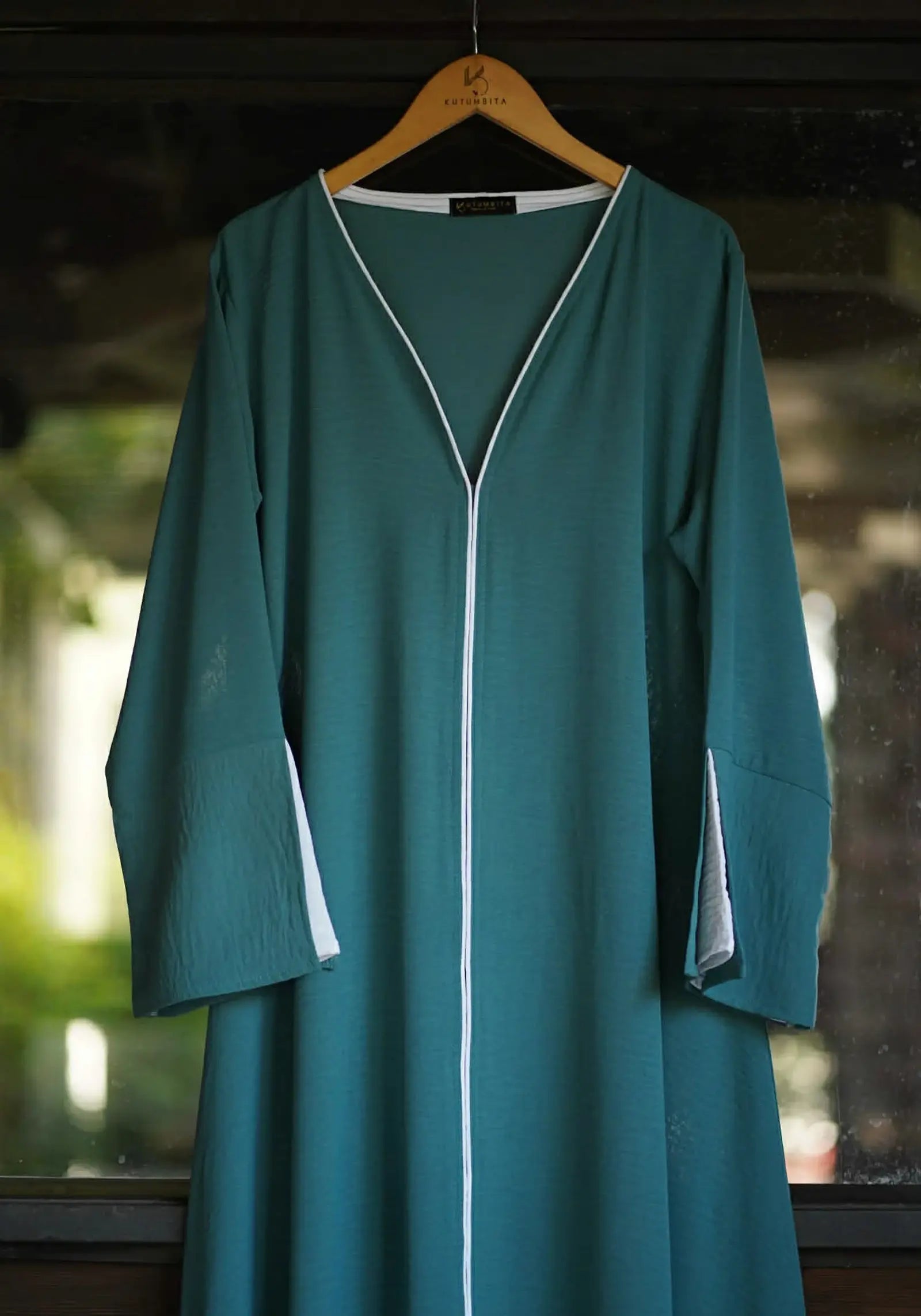 Pine Green.png