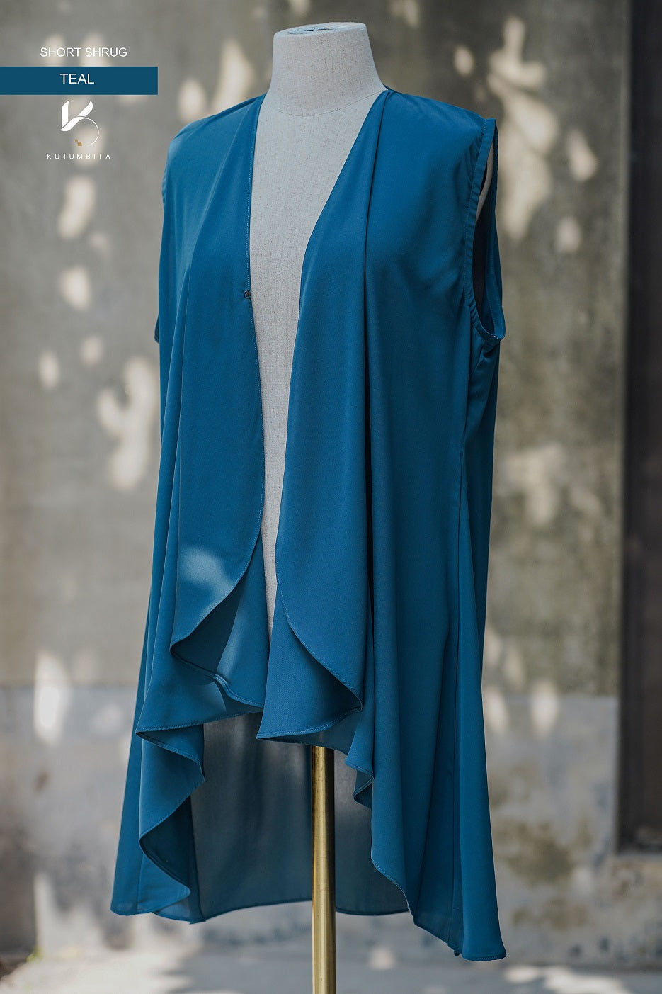 Short Shrug Teal