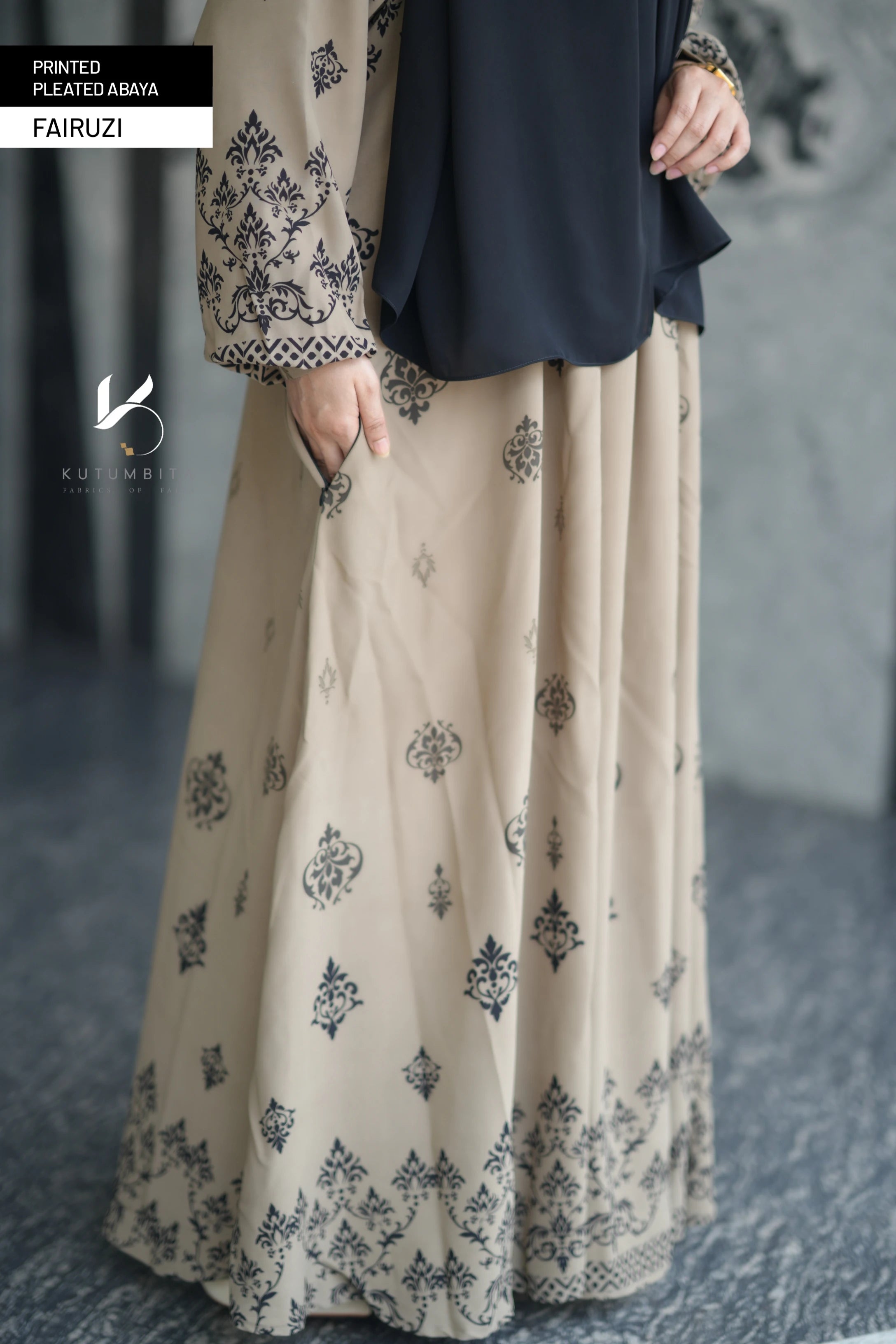 Printed Pleated Abaya  - Fairuzi