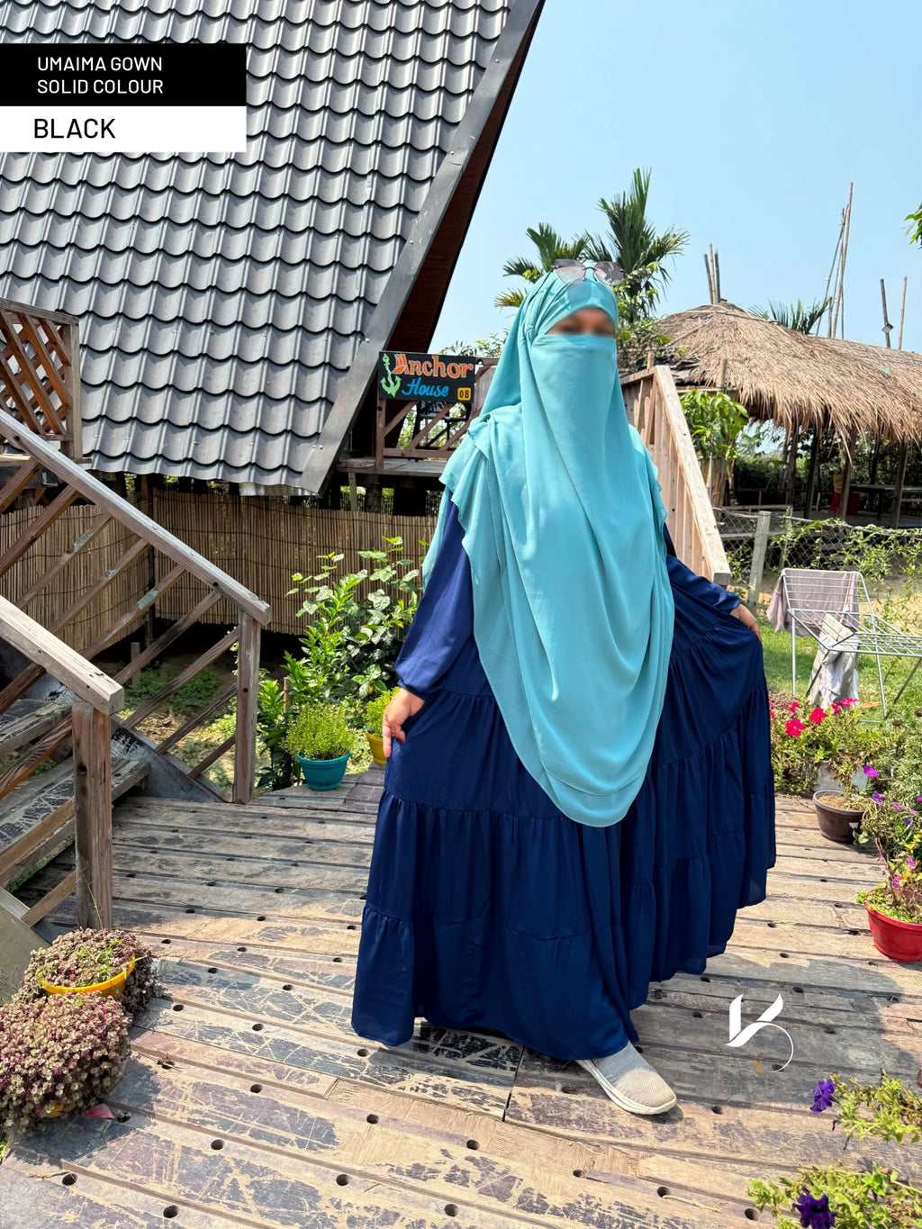 Umaima Gown Solid Colour- Navy Blue