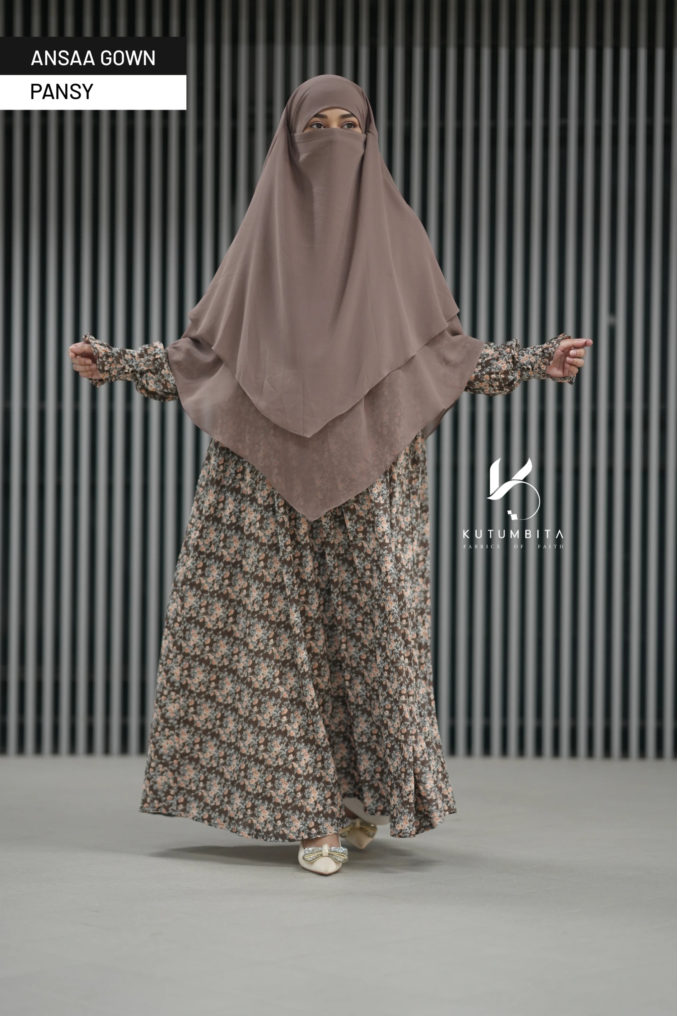 Ansaa Gown-Pansy