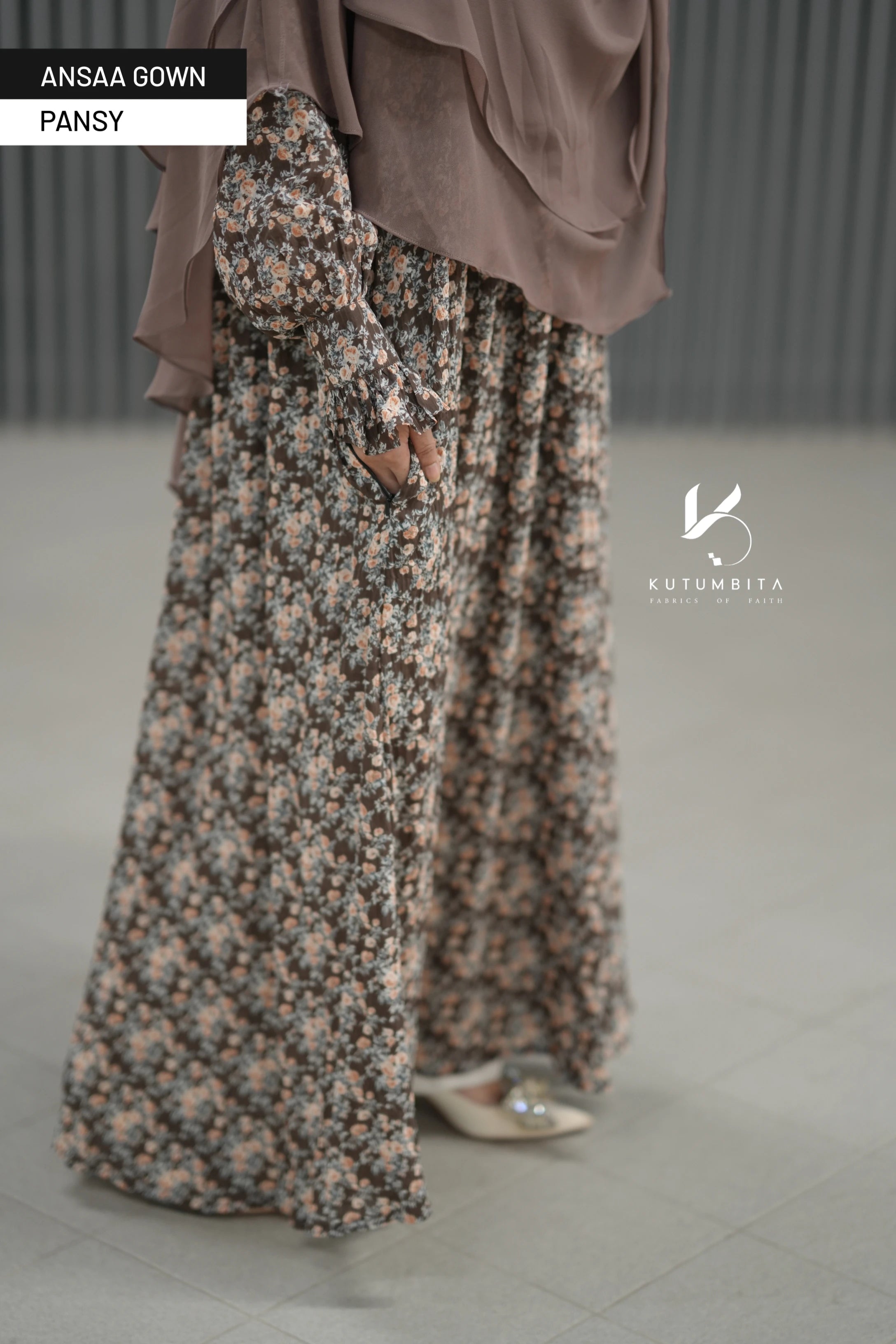 Ansaa Gown-Pansy