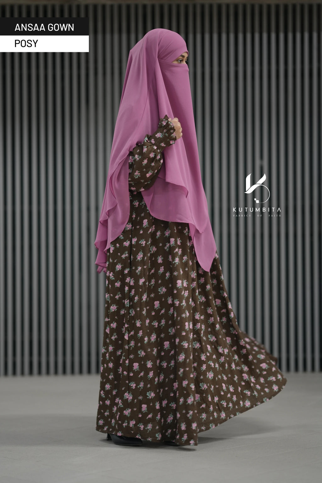 Ansaa Gown-Posy
