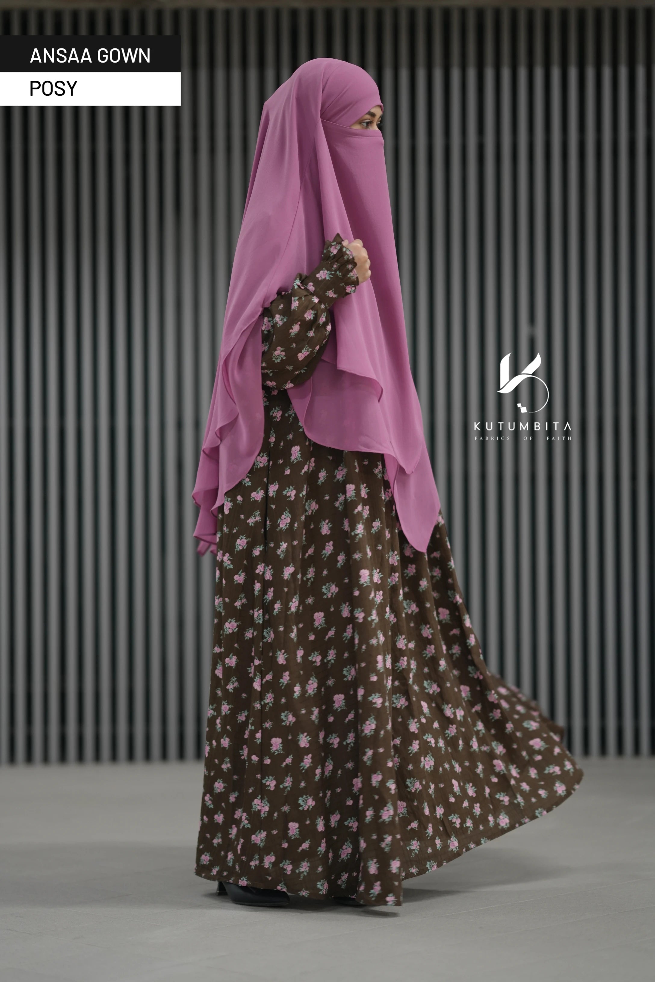 Ansaa Gown-Posy