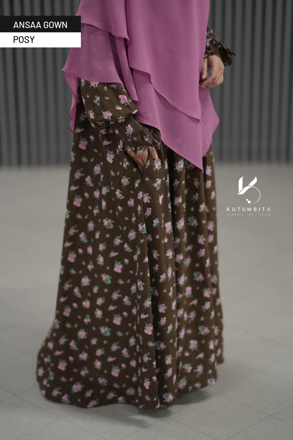 Ansaa Gown-Posy