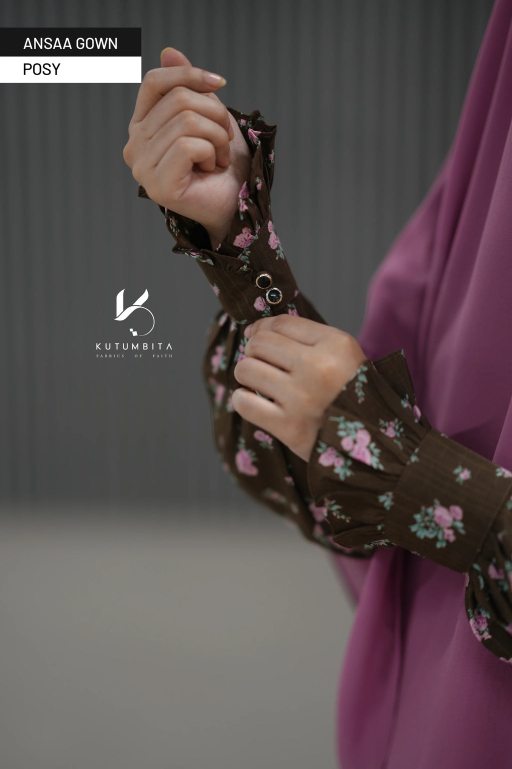Ansaa Gown-Posy